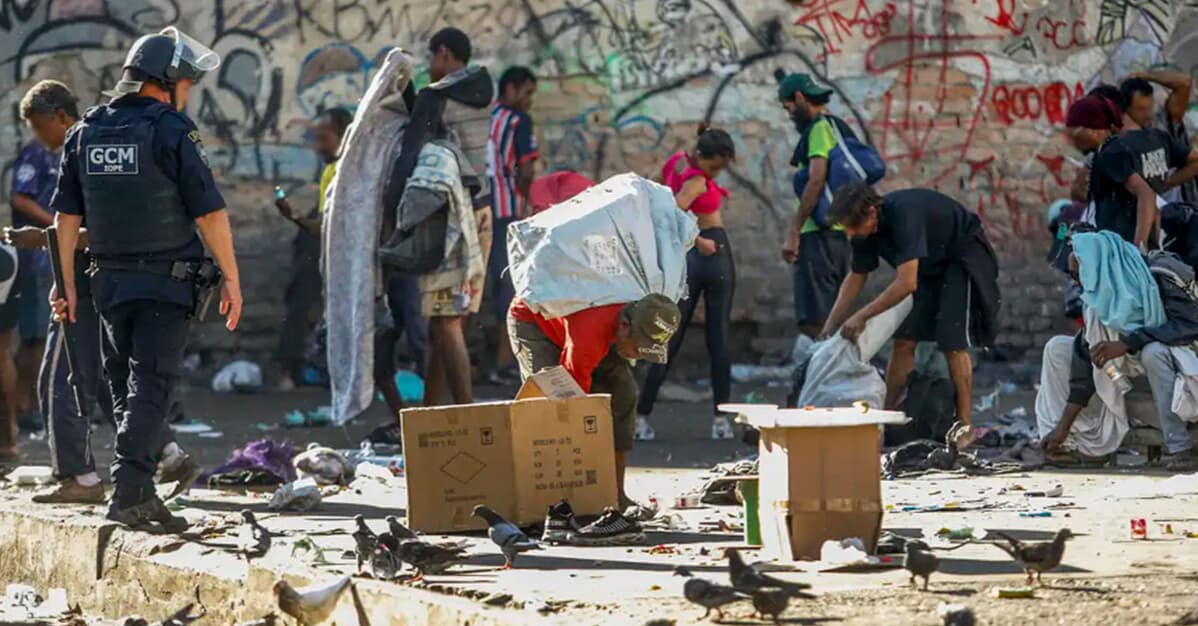 Juíza proíbe Guarda Civil de usar bomba e atuar como PM na Cracolândia