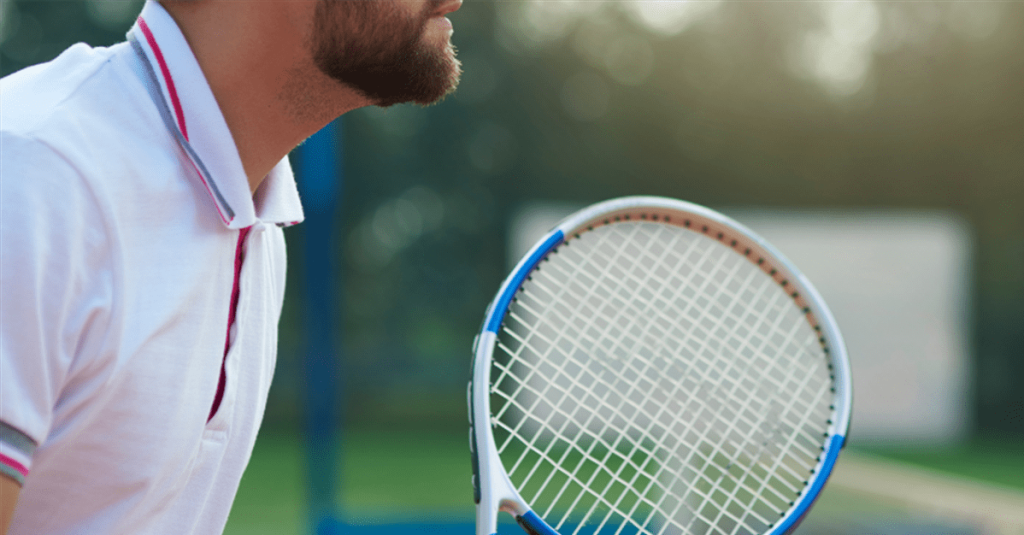 Professor de tênis acusado de estar irregular será indenizado