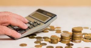 Juíza valida cobrança de tarifa de cadastro e de registro de contrato