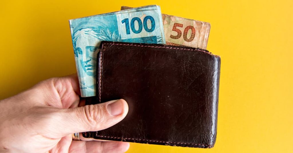 TST: Ministra permite penhora de aposentadoria para satisfazer dívida