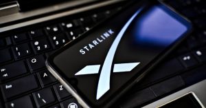 Starlink acata ordem do STF e começa a bloquear acesso ao X no Brasil