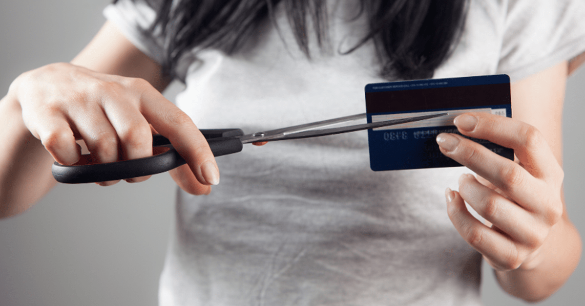 Juíza invalida cartão consignado por falta de transparência de banco