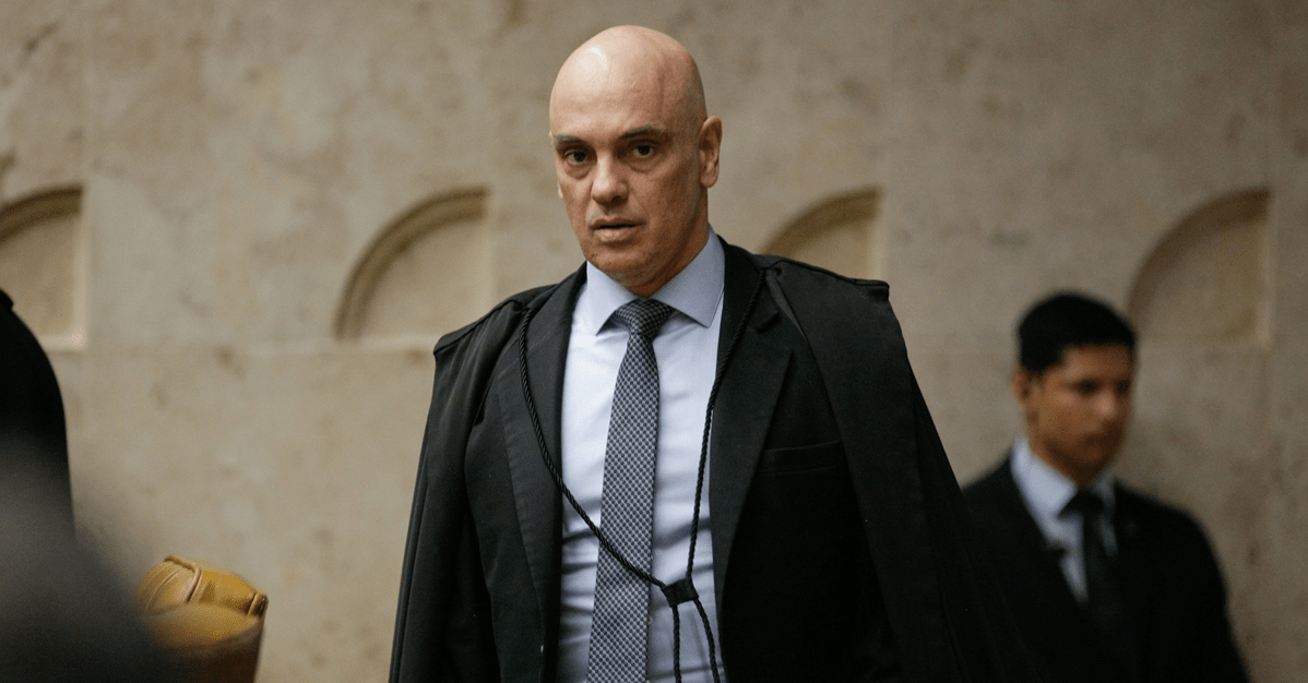 Moraes manda prender réus que tentaram explodir caminhão em Brasília