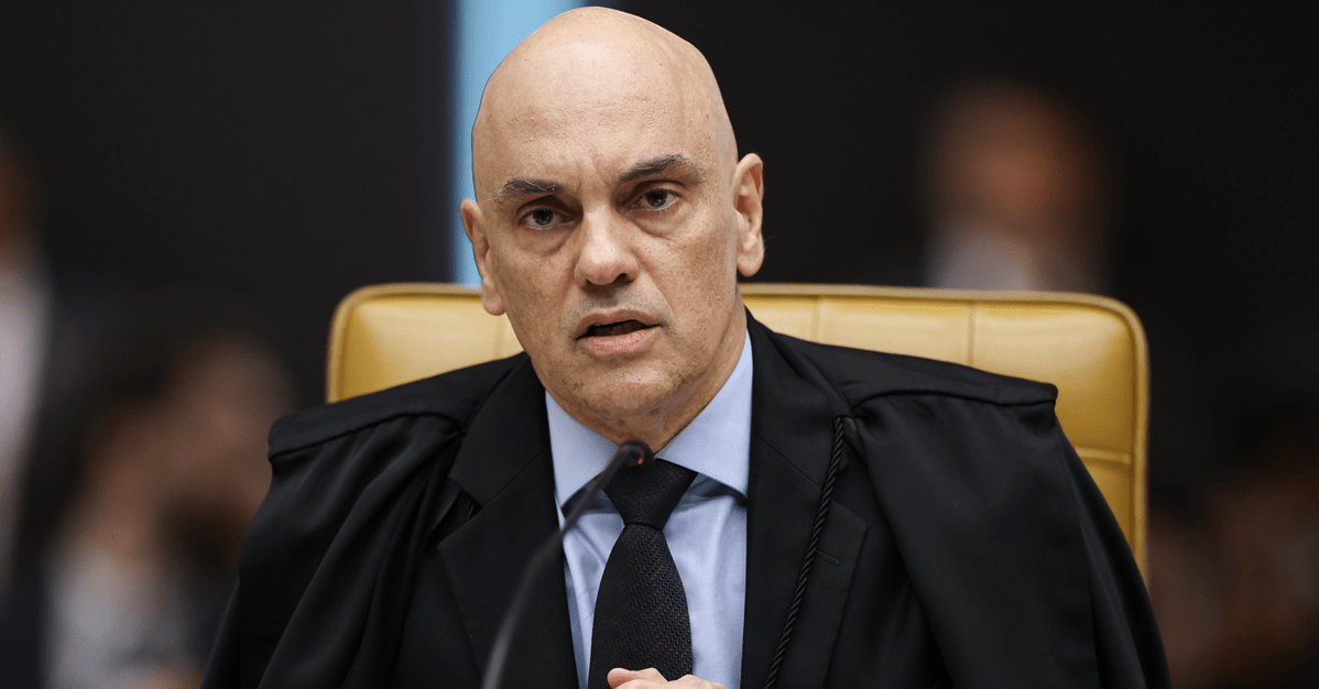 Moraes quer equiparar responsabilidade de redes à da mídia tradicional