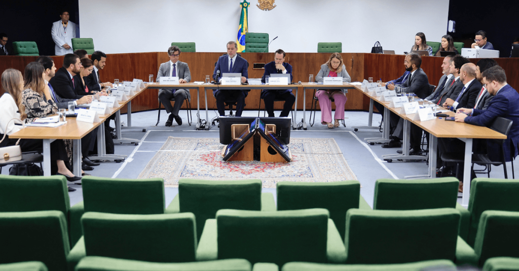 STF fixa prazo para plano de ressarcimento a vítimas do INSS