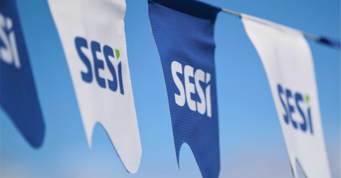 Sesi indenizará aluno retirado de aula por cobrança equivocada