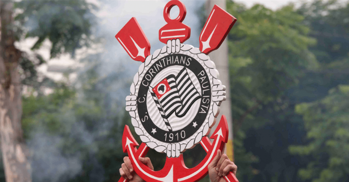 Jogador do Corinthians é liberado por falta de pagamento do FGTS