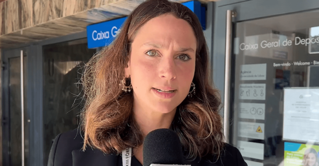 Para Luna Barroso, dados não são neutros e IA reflete subjetividades