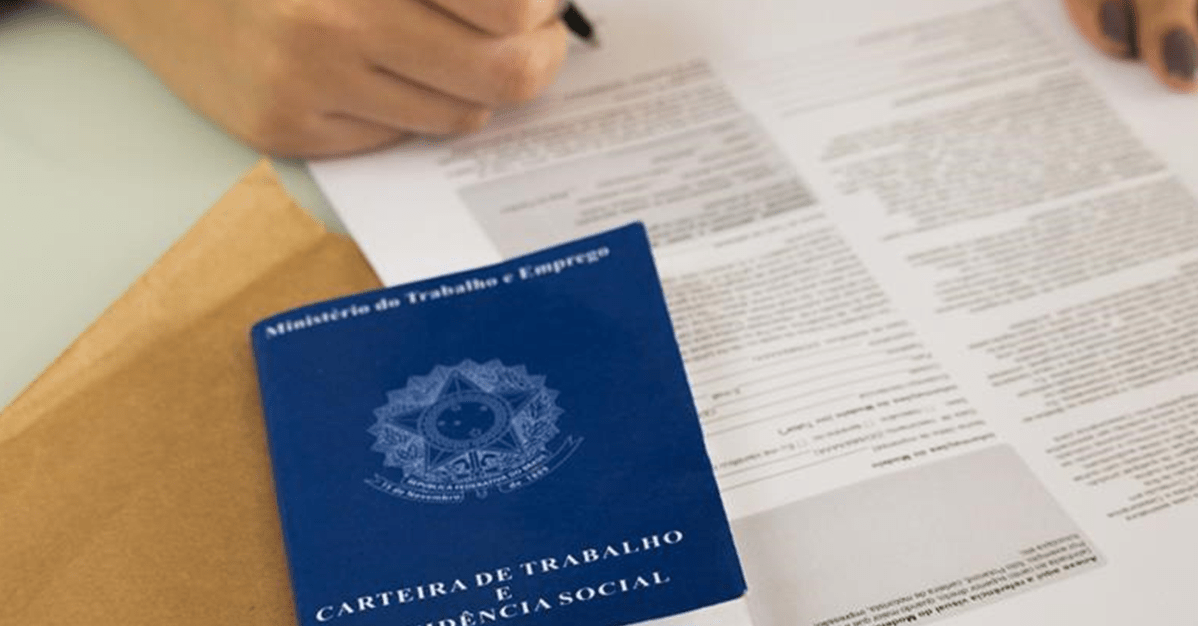 TRT-6 valida demissão de mulher por divulgar produtos de concorrente